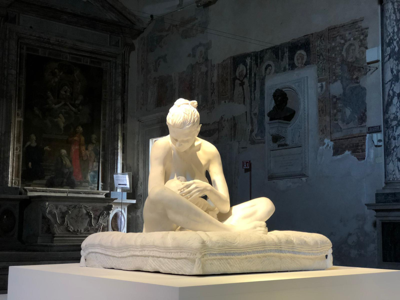 Mother & Child in Pietrasanta